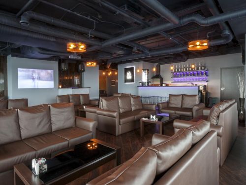 Nebo Lounge&Bar / Небо