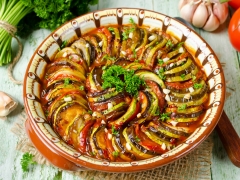Французская Французская